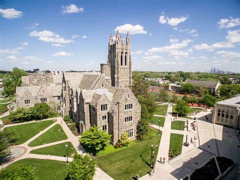 Saint Joseph's University Virtual Campus Experience
