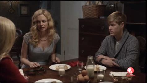 Flowers In The Attic Movie Recap What The F Ck Autostraddle