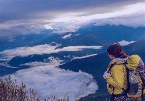 Công ty thức ăn chăn nuôi nhưng lại sản xuất. Tour du lịch săn mây Y Tý - Chinh phục đỉnh Fansipan (3N/2Đ)