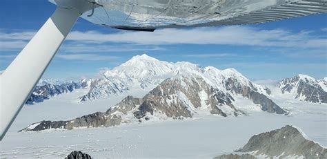 Discover The Tallest Mountain In Canada A Z Animals