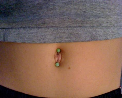 How To Get A Belly Button Piercing Navel Piercing Procedure