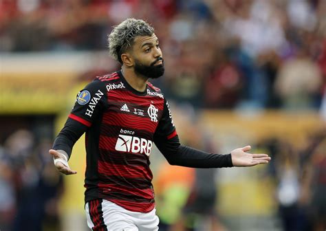 Wolves May Take A Punt On Gabriel Barbosa