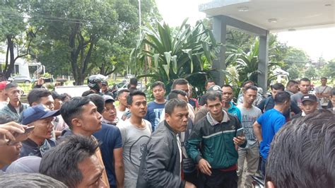 Cv makmur sejati ( malang ). Ratusan Tenaga Honorer LIPI Cibinong Geruduk PT Garuda Karya Mandiri | SWARA PENDIDIKAN
