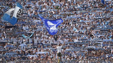 Sascha mölders nimmt seinem trainer die übungshürden ab, eine fiese grätsche gegen levent aycicek und wunderschöne paraden von stefan ortega: TSV 1860 München gegen den SC Verl im Live-Ticker - die ...