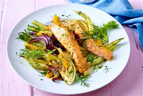 Lachs -Sticks auf Fenchelgemüse Rezept