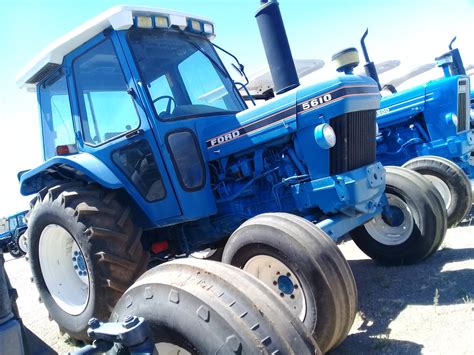 Maquinaria Agricola Industrial Tractor Ford 5610 Con Cabina 13500