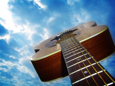 The best guitar brands stay on top for good reason and if you're looking for a new acoustic or electric guitar it's smart to start with the big names. Beginner Guitars: Top 10 Acoustic Guitar Brands For Beginners