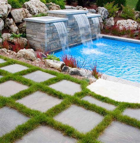 Water Feature Into Pool Contemporary Pool Toronto By Landart