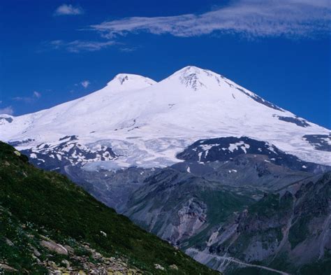 Irish Father Of Three 40 Dies During Descent From Russian Peak Mount