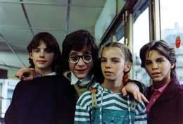 View all la boum 2 lists. LA BOUM 2 - LES ENFANTS DU CINOCHE