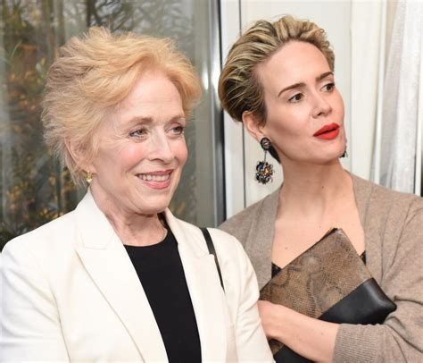 'my life choices are, um, unconventional,' she said. Sarah Paulson: "Me dijeron que me callara mi relación con ...