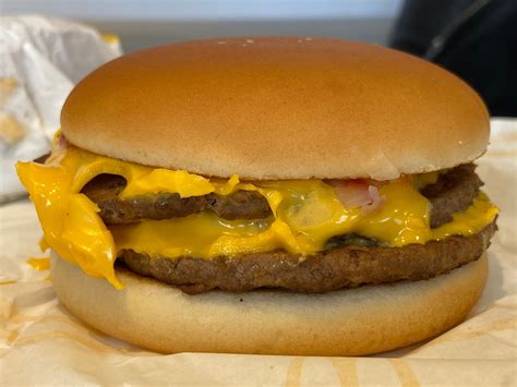 McDonald S Triple Cheeseburger Price Review Calories UK 2020