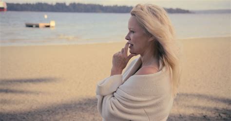 Netflixs Pamela A Love Story Documentary Trailer Has Pamela Anderson
