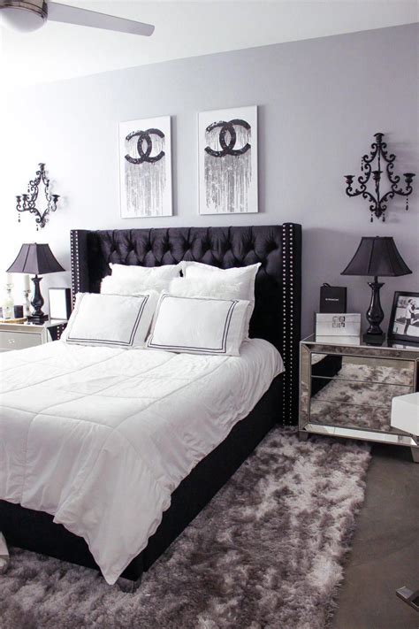 Classy Black And White Bedroom Decor Timeless Elegance