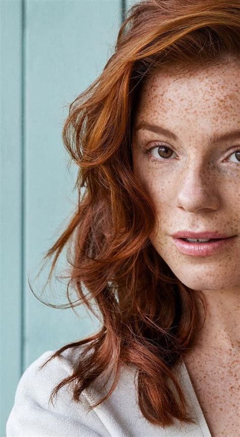 Pin By М Б On Luca Hollestelle Beautiful Freckles Red Hair Freckles Beautiful Redhead