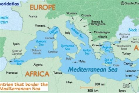 Fungsi warna pada peta laut untuk berlayar warna putih, biru, hijau, dan warna kuning, hal ini penting untuk diketahui oleh pelaut terutama jurusan nautik. Mulai Populer di Mediterania | Republika Online