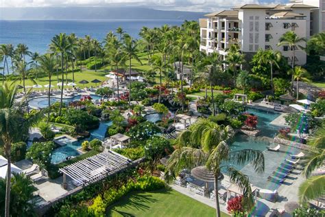 Escape To The Luxury Of The Montage Kapalua Bay Listed By Amauilife