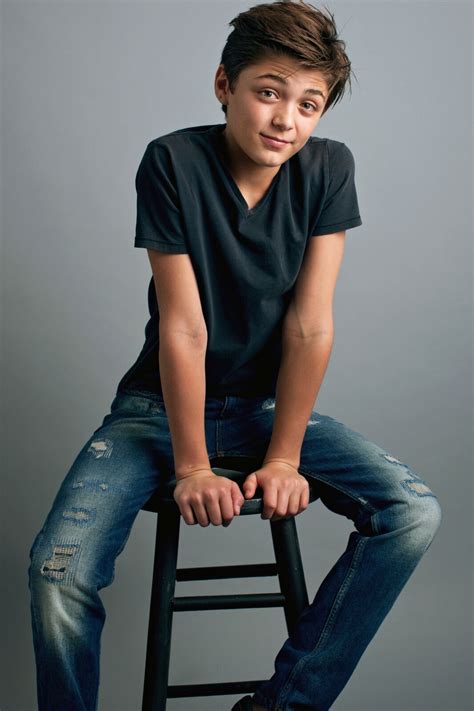 Asher Angel Gushes Over ‘andi Mack Teenplicity
