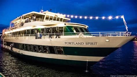 Portland Willamette River 25 Hour Dinner Cruise Getyourguide