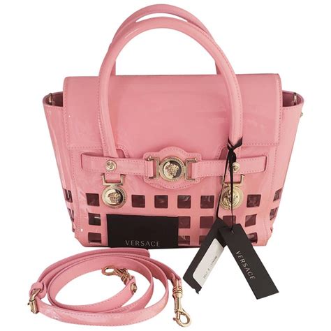 Ss 2015 Look 11 Versace Perforated Patent Pink Leather Bag For Sale