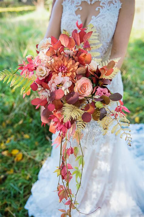 Autumn Bridal Bouquet In Loose Natural Style Bridal Bouquet Fall