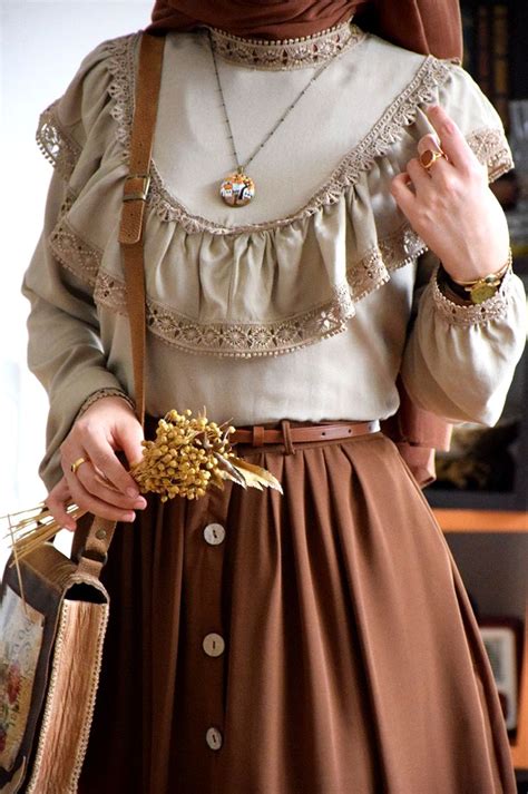 Pin on cottagecore posts Dark academia fashion or aesthetic is inspired by a passion for knowledge, greek arts, culture, european architecture, gothic dark elements.