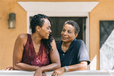 African Black Lesbians Banque Dimages Et Photos Libres De Droit Istock