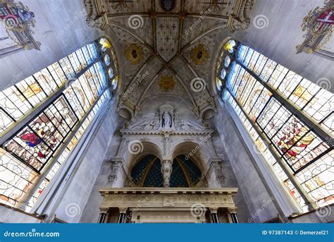 Chapel Of Chantily France Editorial Stock Photo Image Of Castle
