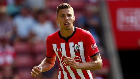 Add a bio, trivia, and more. Hannover 96: Jan Bednarek als neuer Verteidiger im ...