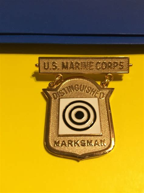 Distinguished Marksman Badge United States Marine Corps Usmc Authentic