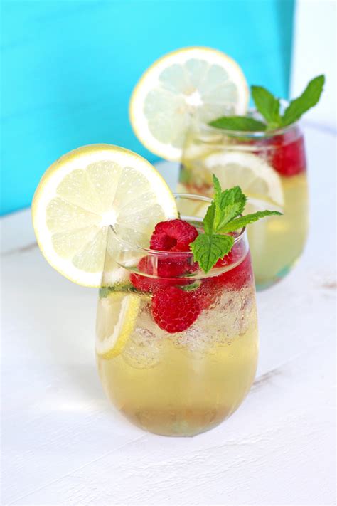 Raspberry Lemonade Spritzer Neuroticmommy