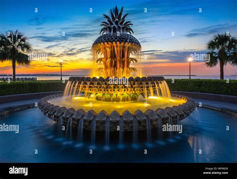 Pineapple Fountain In Charleston Sc Stock Photo Alamy