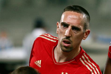 Born 7 april 1983) is a french professional footballer who plays for serie a club fiorentina. Bayern-Superstar: Stark durch Sticheleien: Franck Ribery ...