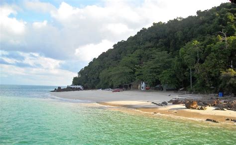 Hôtels de charme, design, luxe, de 1 à 5 étoiles. The East Coast Malaysia: Pulau Kapas And Gemia Chalet And ...