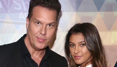Dane Cook Is Engaged To Kelsi Taylor After Years Of Dating Dane Cook Kelsi Taylor Just