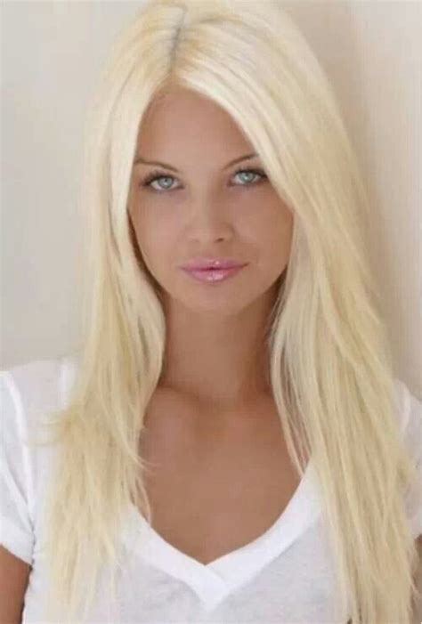 Pin By Ashton Brewer On Hair Hot Blonde Girls Beautiful Hair Hair