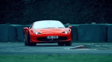 Voertuigen Auto Films En Series Ferrari Gif Top Gear Tekst Ferrari 458