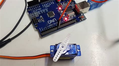 การควบคุม Servo Motor ด้วย Arduino Uno R3 45 135 องศา Youtube