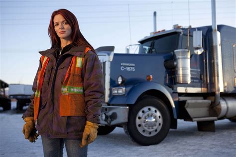 Lisa Ice Road Trucker Lisa Kelly Trucks And Girls Women Trucker