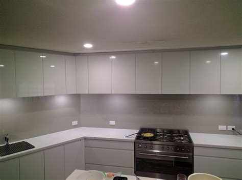 Measure the space where you want your splashback to go and mark out it out on your piece of material. Reflection Splashbacks | Platinum Kitchen