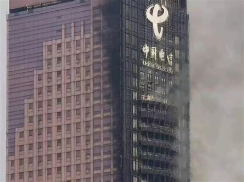 Penampakan Gedung 42 Lantai Di China Terbakar Hebat