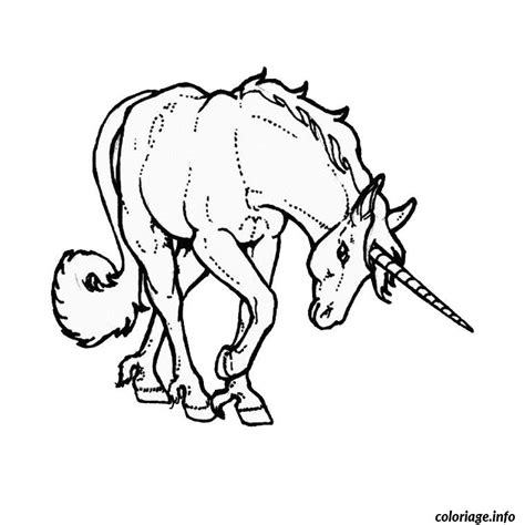 Trouvez une multitude de dessins gratuit à colorier dans cette même catégorie coloriage. Coloriage chevaux et licorne - JeColorie.com
