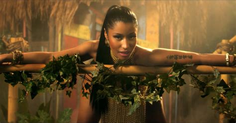 Nicki Minaj In Anaconda She Twerks Hard For The Money Los Angeles