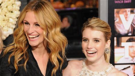 Emma Roberts Favorite Rom Com Stars Her Aunt Julia Roberts
