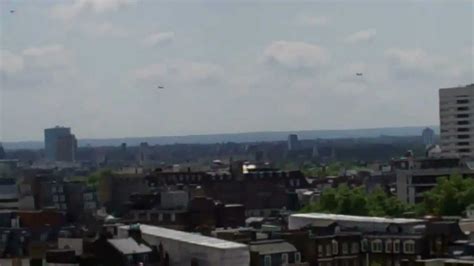 Helicopters Over Central London Youtube