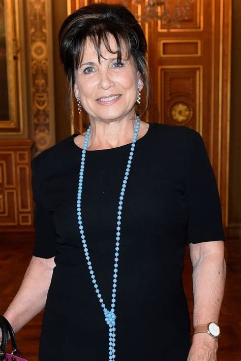 Ailleurs sur le webjuin 8, 2020, 20:48. Anne Sinclair 2020 / Telecharger Anne Sinclair - La rafle ...