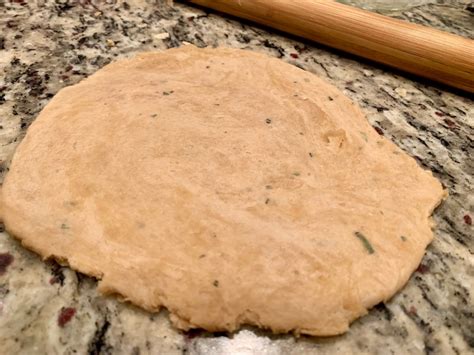 Easy to make and stores well in fridge. Simple Rosemary Unleavened Bread | finding time for cooking