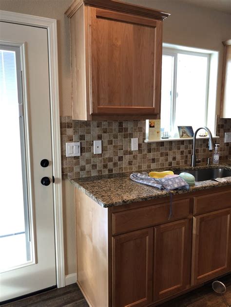 Factory direct portland kitchen remodeling company serving oregon with fast, quality services and products like cabinets, countertops & more since 2003. Pin by Faith Prochaska on Oregon Home | Kitchen cabinets ...