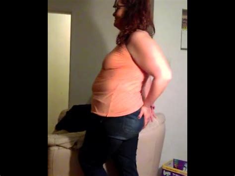 Cute Bbw Moves Couch And Rips Huge Sexy Fart In Tight