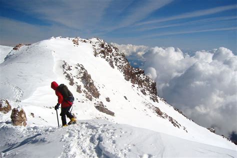 Mountain Climbing Mount Shasta Redding California Usa